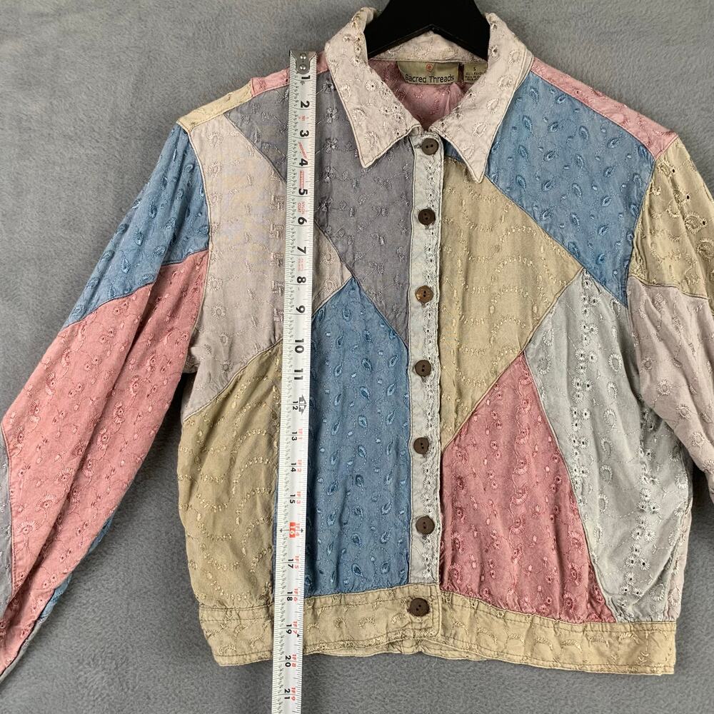 Sacred Threads Pastel Patchwork Eyelet Button Fro… - image 5